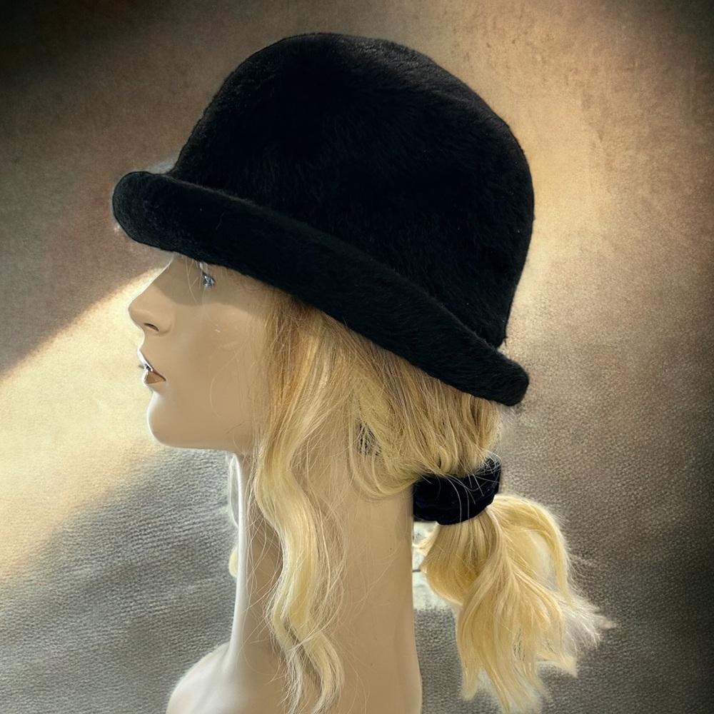 Vintage Beaver Ladies Bowler/Derby Hat